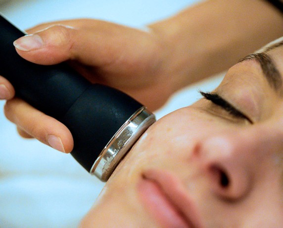 Ultrasonido Facial y Corporal